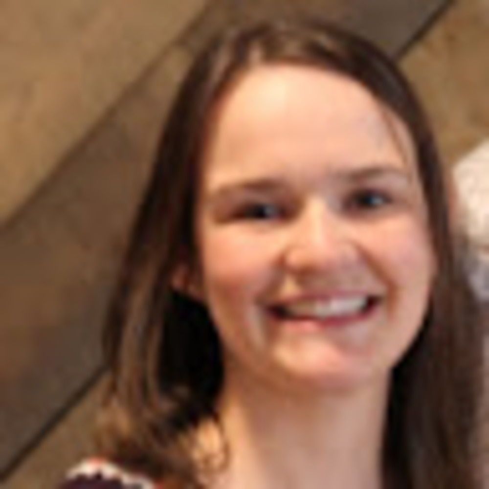Meet your Posher, Elana